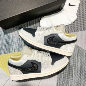 Giày Nike Air Jordan 1 Low Beaded Swoosh