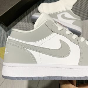 Giày Air Jordan 1 Low 'White Wolf Grey'