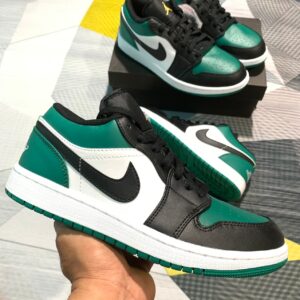 Jordan 1 low Đen Xanh lá đậm